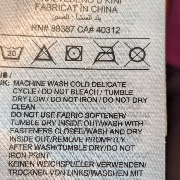 Adidas 3-Stripes BSC 3S Puffy Hooded Jacket Orange Size XL  HG4885 - Picture 9 of 9